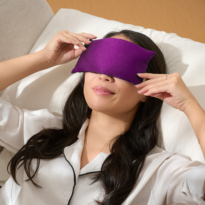The Asli Co. Lavender Aromatherapy Eye Pillow reduce puffy eyes