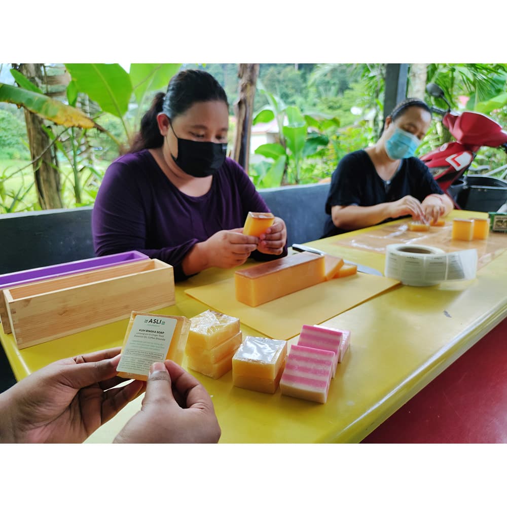 Orang Asli soap artisans from The Asli Co.